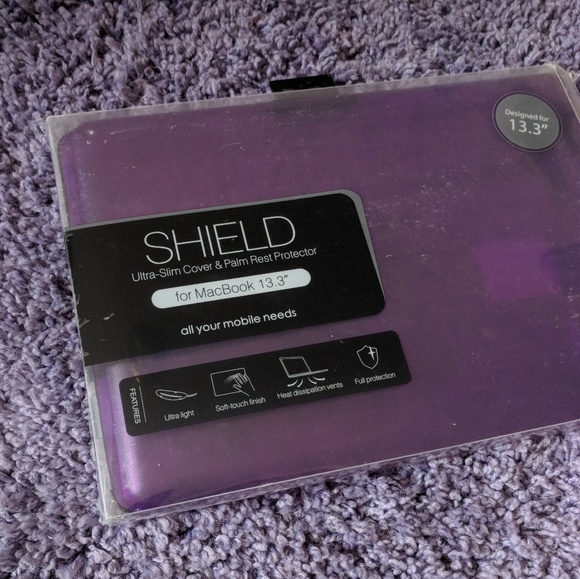 Accessories - Macbook Pro iPearl Purple Case 13.3"